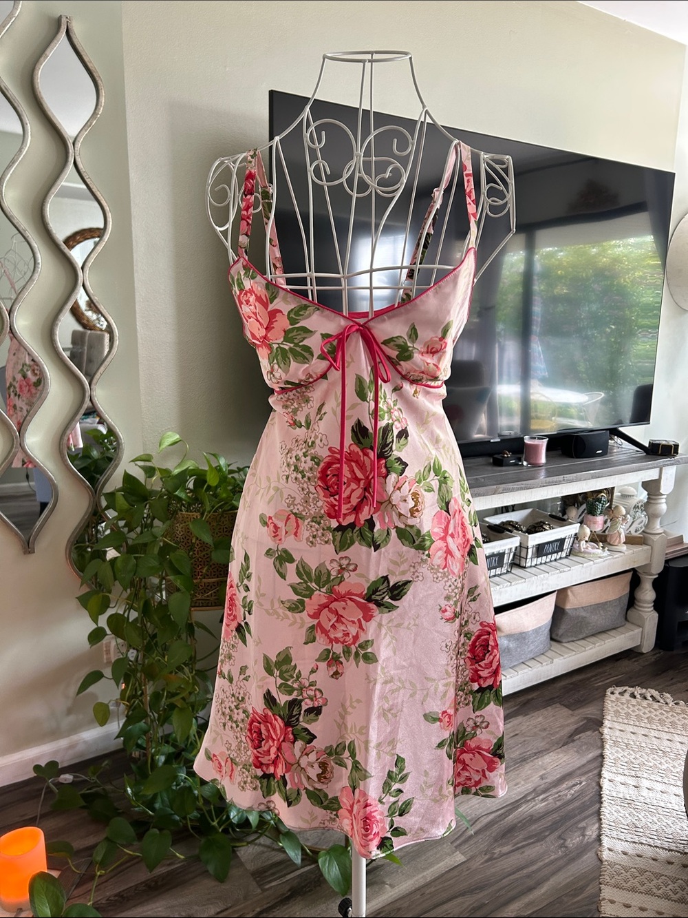 Adonna Pink Floral Satin Chemise with Rose Print - Picture 7 of 8